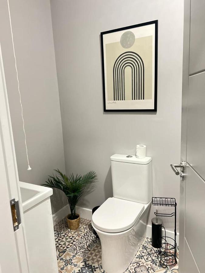 Central Belfast Modern Apartment Great Location Free Parking 외부 사진